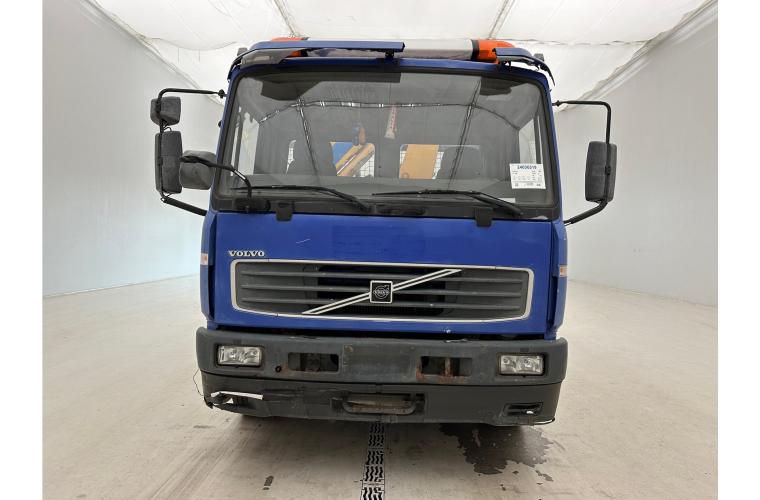 Volvo FL 180