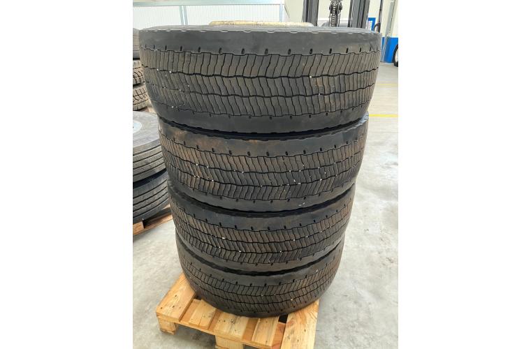 Diversen Michelin Remix Xmulti 315/70R22,5 op stalen velgen