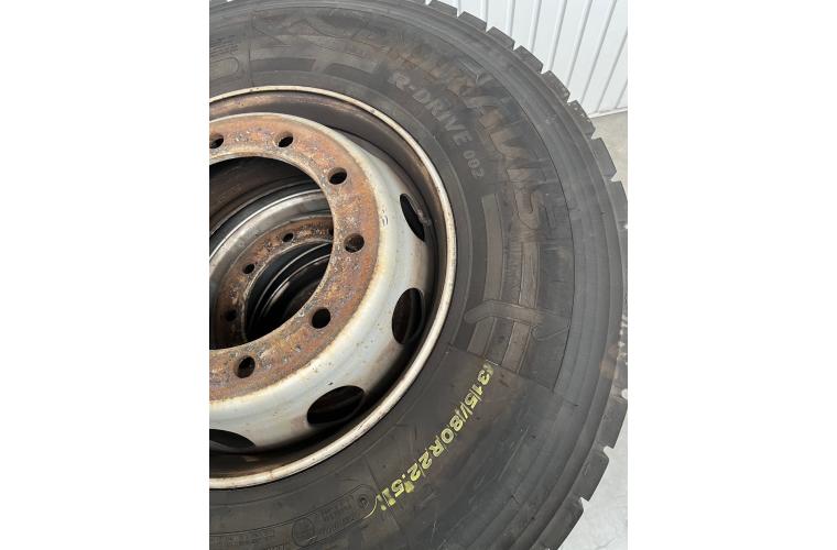 Diversen Bridgestone 315/80R22,5 Bridgestone Duravis R-drive 002