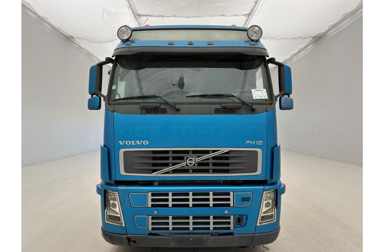 Volvo FH 460 Globetrotter - 6x2