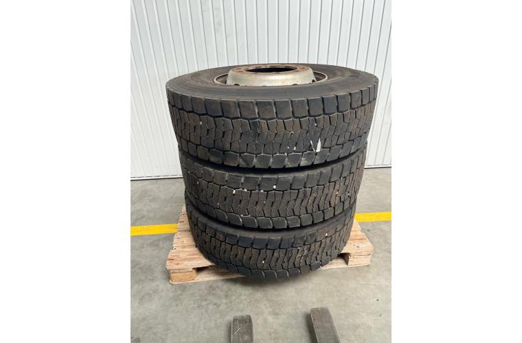 Diversen Bridgestone 315/80R22,5 Bridgestone Duravis R-drive 002