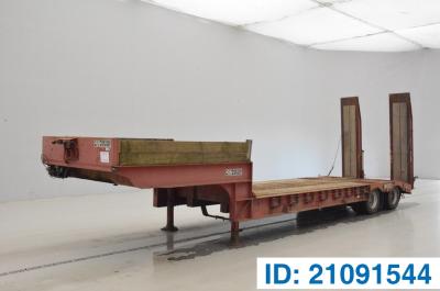 GHEYSEN & VERPOORT Low bed trailer