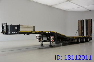 Broshuis Low bed trailer