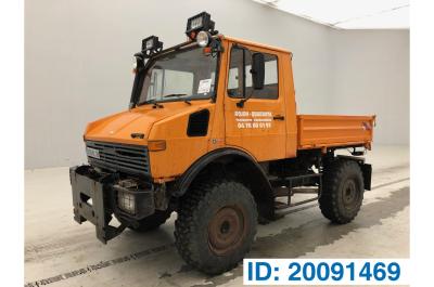 Mercedes-Benz UNIMOG 424 - 4x4