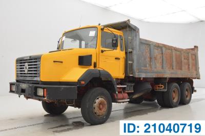 Renault CBH 320 - 6x4