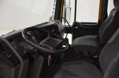 Volvo FL 220