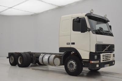 Volvo FH12.380 - 6x2