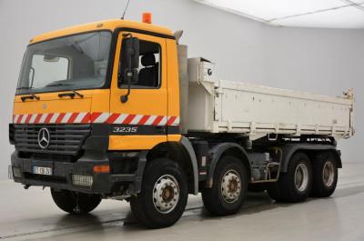 Mercedes-Benz Actros 3235 - 8x4