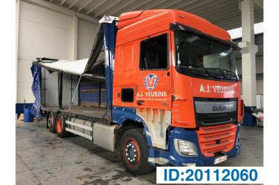 DAF XF 460 Space Cab - 6x2