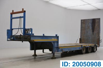 GHEYSEN & VERPOORT Low bed trailer