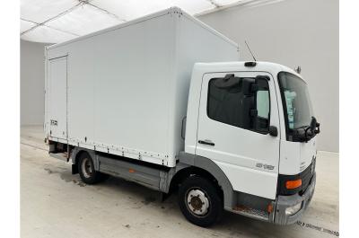 Mercedes-Benz Atego 815