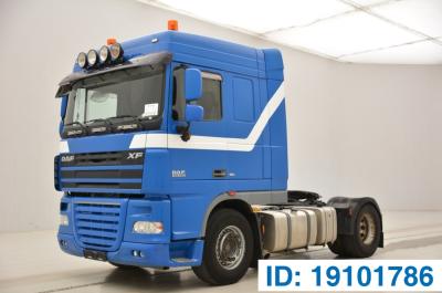 DAF XF105.460 Space Cab