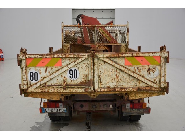 Curtain side truck RENAULT Midliner M140 left hand drive manual pump 6  cylinder 13 ton, 2950 EUR - Truck1 ID - 7150622