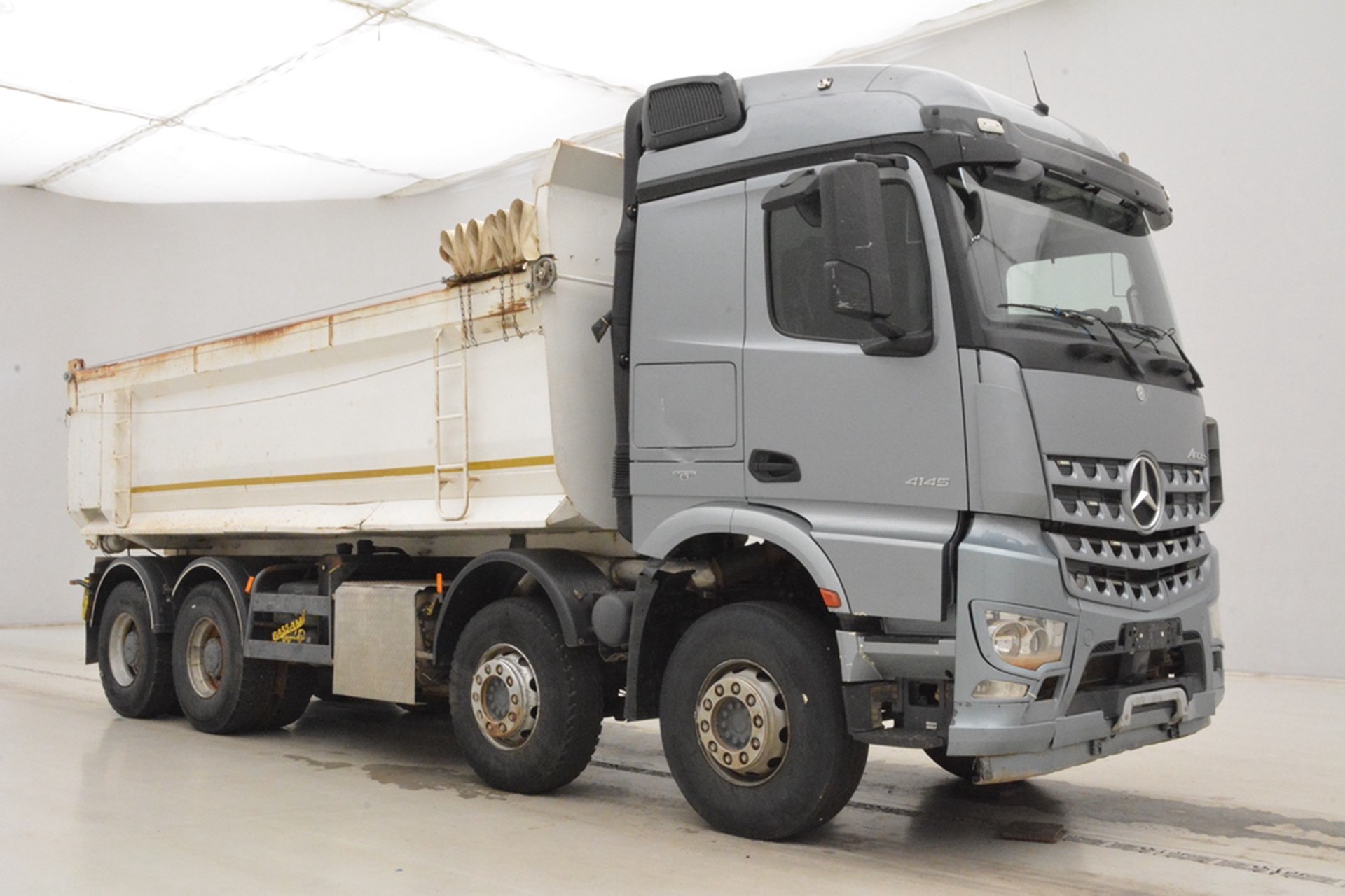 Mercedes-Benz Arocs 4145 - 8x4 "NON-EU"